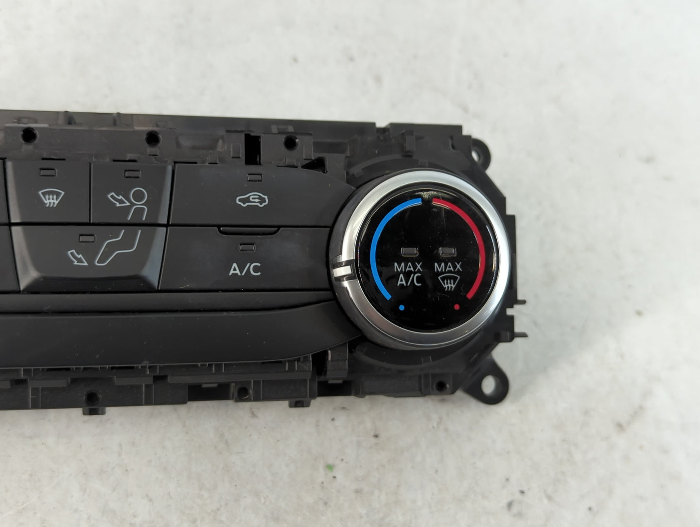 2018-2020 Ford Ecosport Climate Control Module Temperature AC/Heater Replacement P/N:E1179823 L B515 AC Fits Fits 2018 2019 
