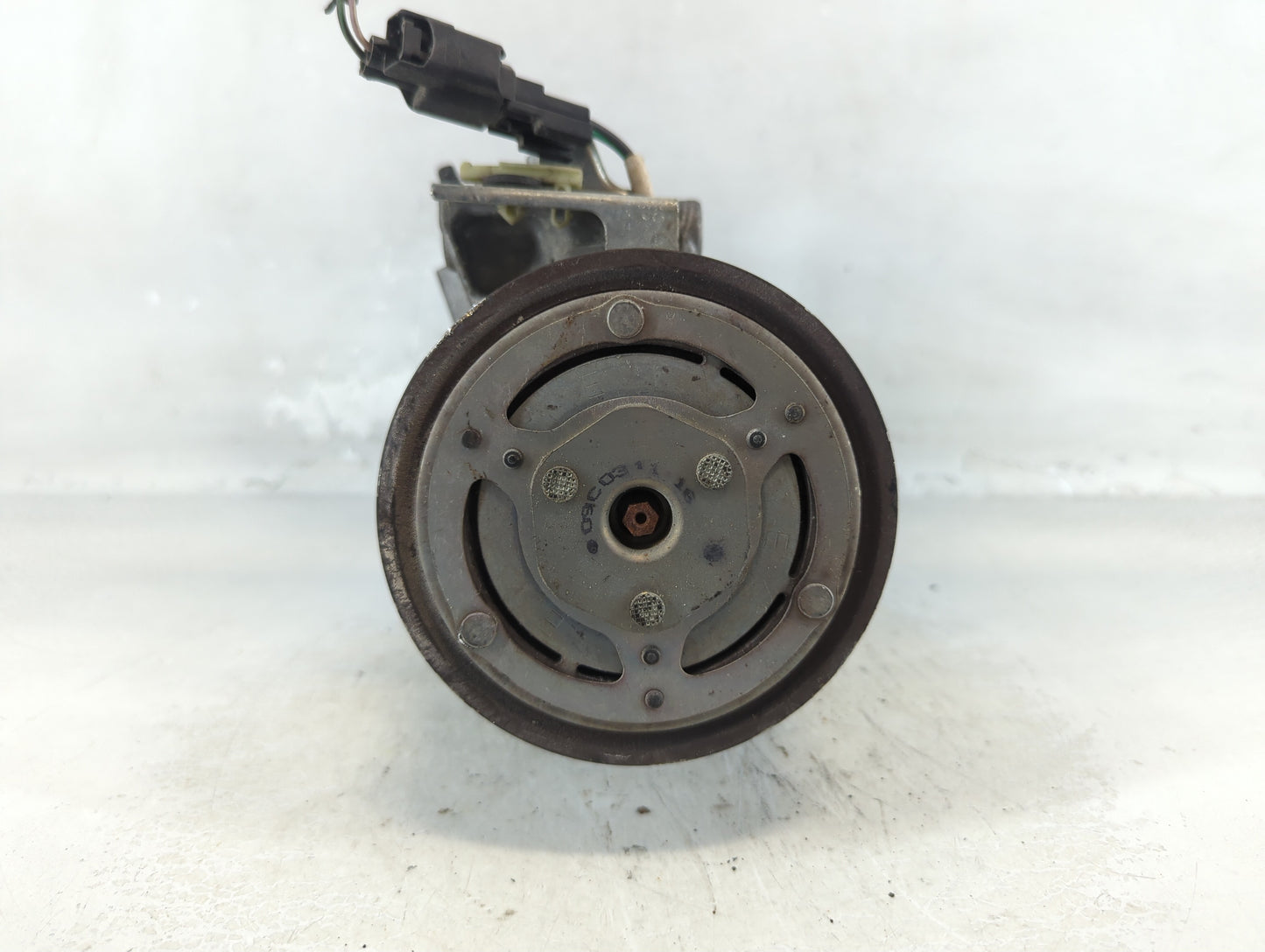 2020 Ford Edge Alternator Replacement Generator Charging Assembly Engine OEM P/N:K2GH-19D629-AC Fits OEM Used Auto Parts - O