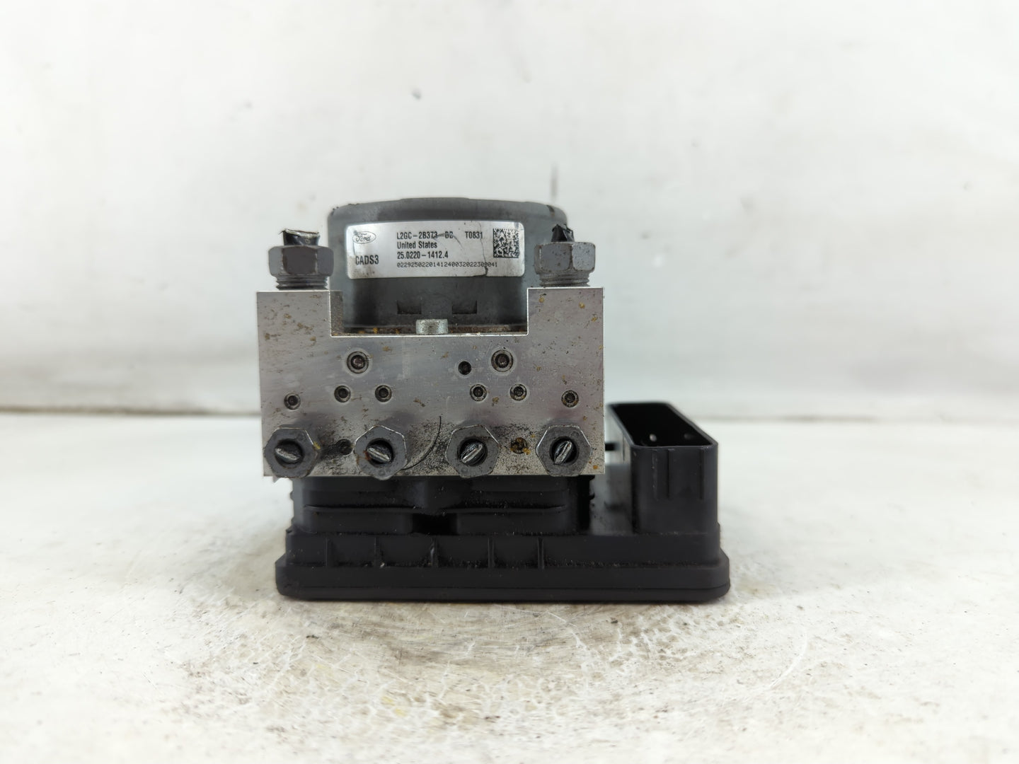 2019-2020 Ford Edge ABS Pump Control Module Replacement P/N:L2GC-2B373-BB Fits Fits 2019 2020 OEM Used Auto Parts - Oemuseda