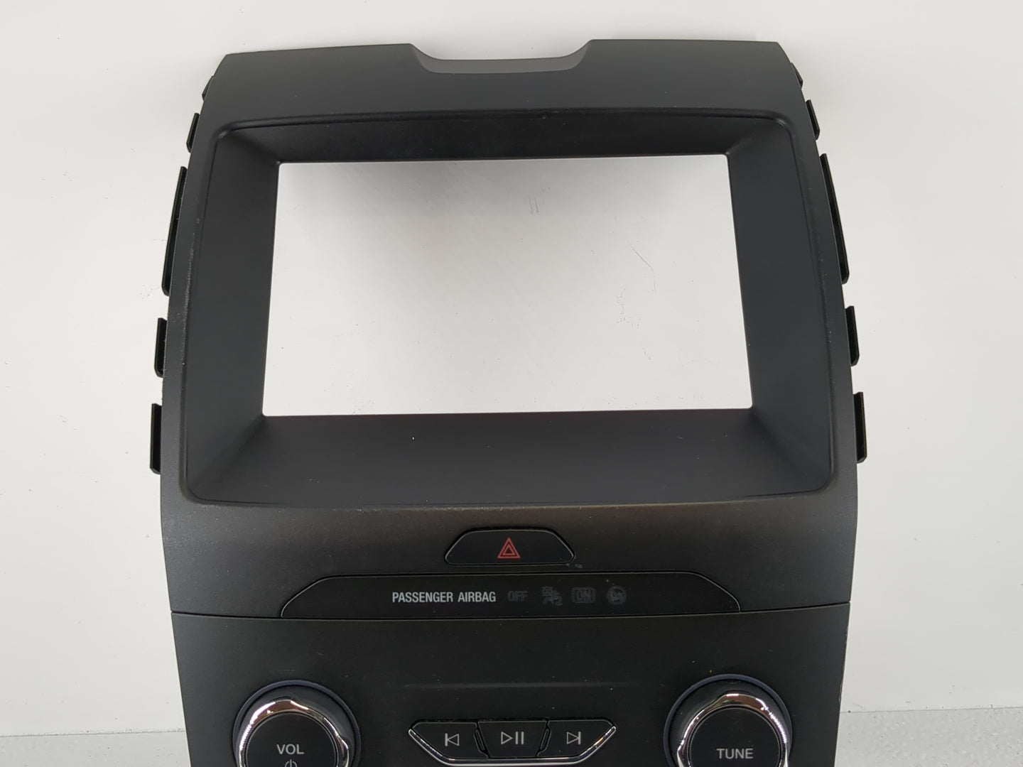 2019-2020 Ford Edge Radio AM FM Cd Player Receiver Replacement P/N:LT4T-18E245-HB Fits Fits 2019 2020 OEM Used Auto Parts - 