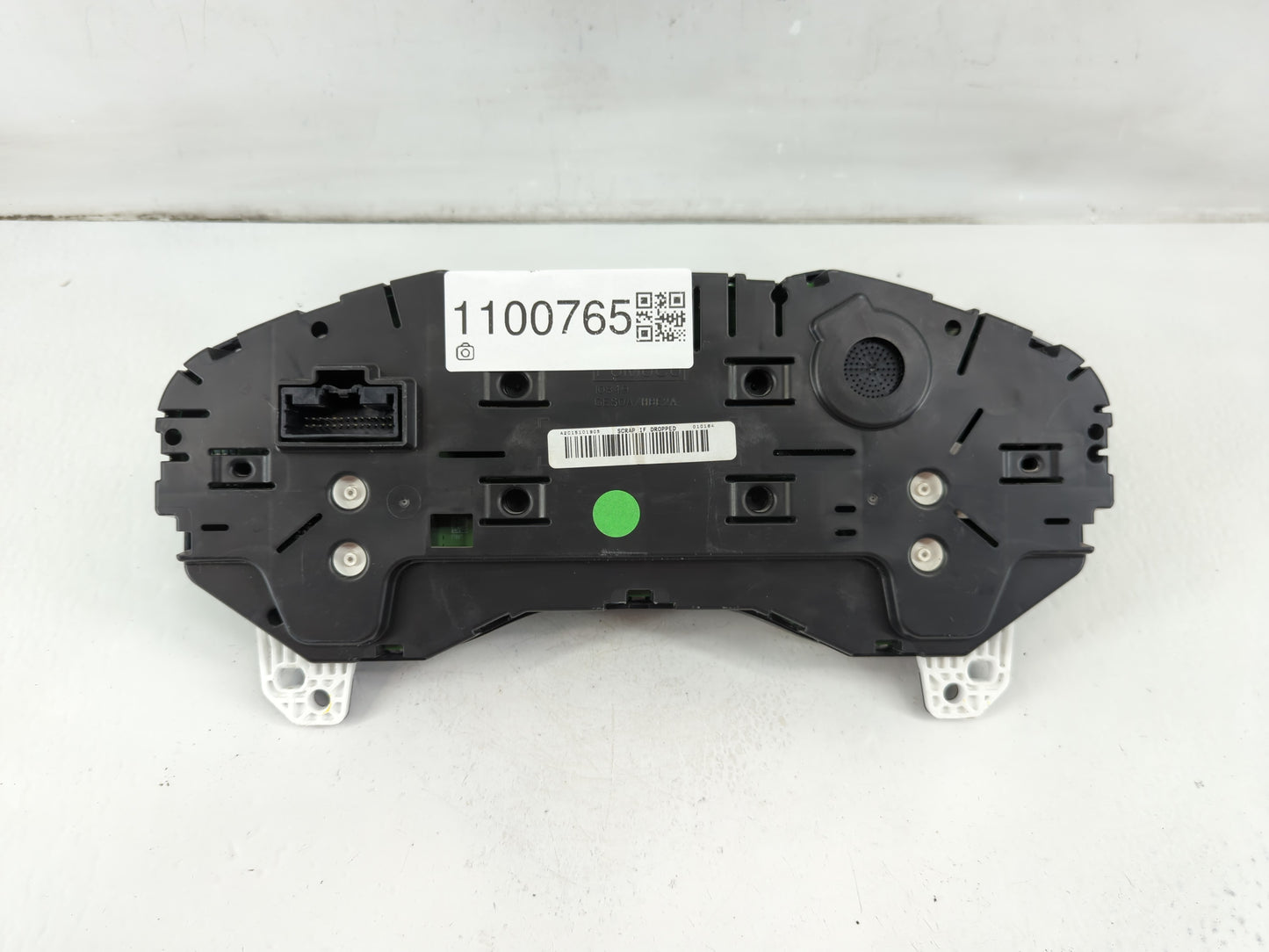 2019-2020 Ford Edge Instrument Cluster Speedometer Gauges P/N:KT4T-10849-AF Fits Fits 2019 2020 OEM Used Auto Parts - Oemuse