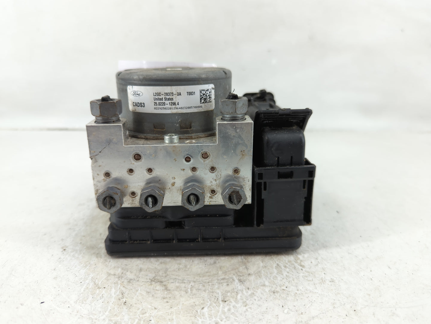 2019-2020 Ford Edge ABS Pump Control Module Replacement P/N:L2GC-2B373-BA Fits Fits 2019 2020 OEM Used Auto Parts - Oemuseda