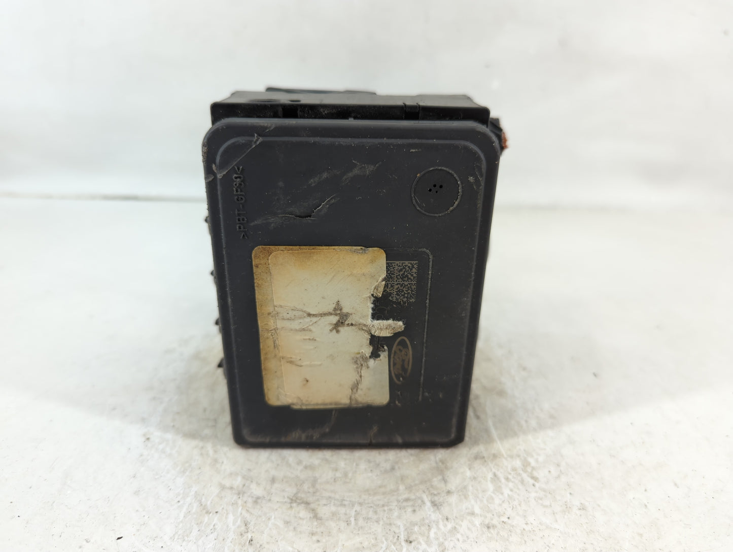 2019-2020 Ford Edge ABS Pump Control Module Replacement P/N:L2GC-2B373-BA Fits Fits 2019 2020 OEM Used Auto Parts - Oemuseda