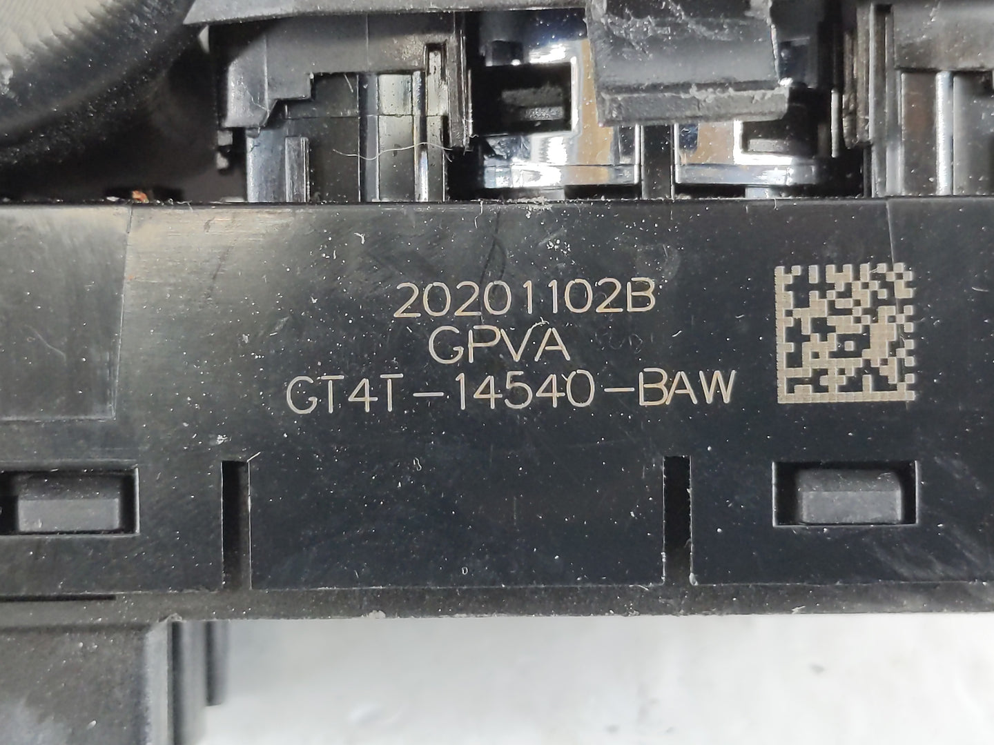 2016-2020 Ford Edge Master Power Window Switch Replacement Driver Side Left P/N:20201102B 20171023A Fits OEM Used Auto Parts