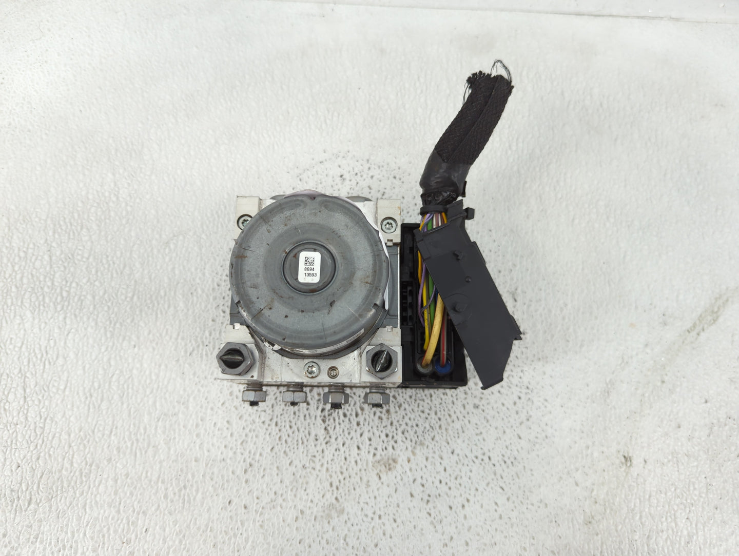 2019-2020 Ford Edge ABS Pump Control Module Replacement P/N:L2GC-2B373-BA Fits Fits 2019 2020 OEM Used Auto Parts - Oemuseda