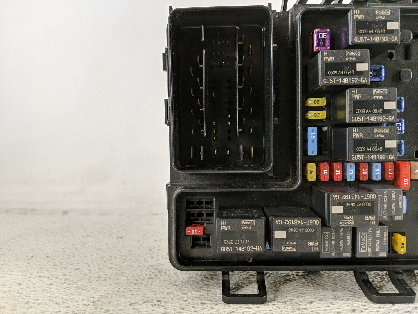 2019-2020 Ford Edge Fusebox Fuse Box Panel Relay Module P/N:K2GT14D068BB Fits Fits 2019 2020 OEM Used Auto Parts - Oemusedau