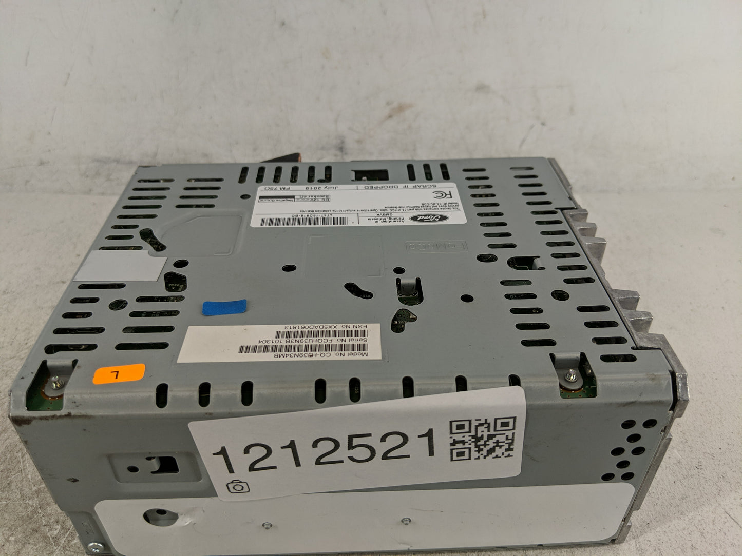 2020 Ford Edge Radio AM FM Cd Player Receiver Replacement P/N:LT4T-18D818-BC Fits OEM Used Auto Parts - Oemusedautoparts1.co