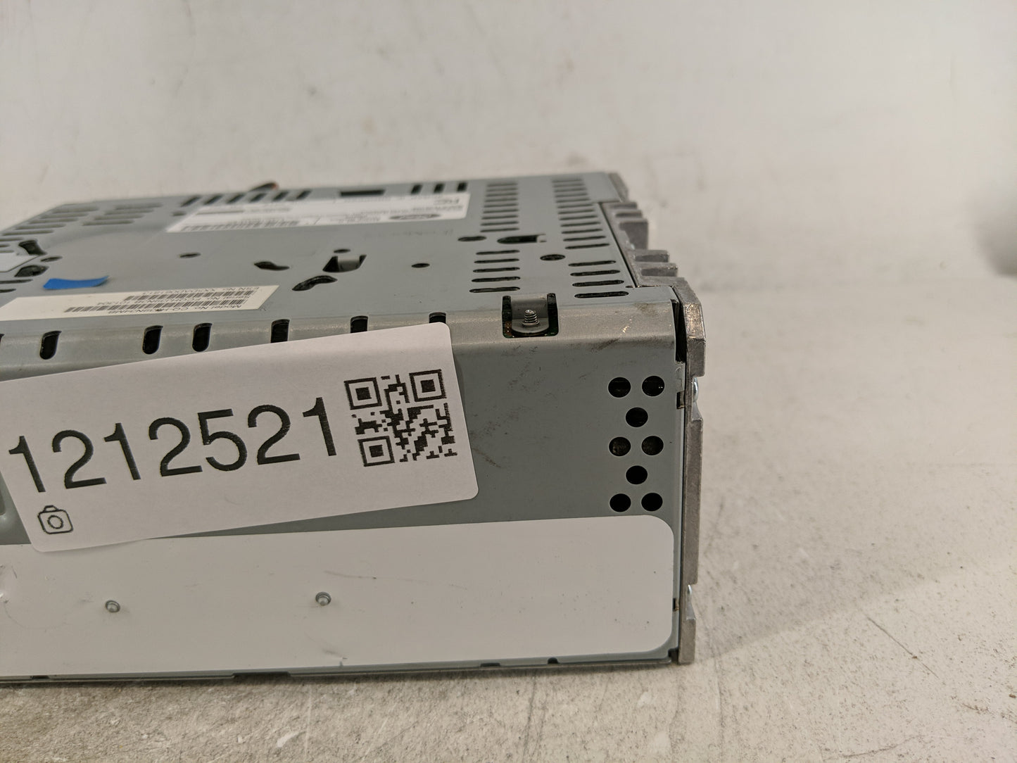 2020 Ford Edge Radio AM FM Cd Player Receiver Replacement P/N:LT4T-18D818-BC Fits OEM Used Auto Parts - Oemusedautoparts1.co