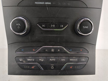 2019-2020 Ford Edge Radio AM FM Cd Player Receiver Replacement P/N:LT4T-18E245-BB Fits Fits 2019 2020 OEM Used Auto Parts