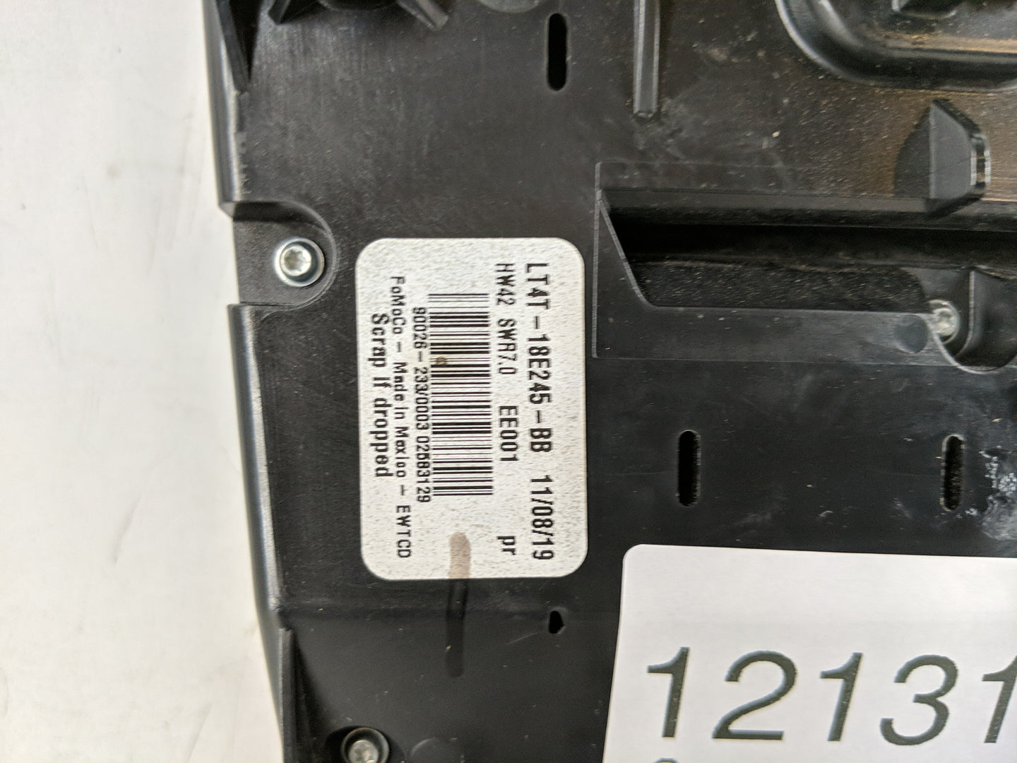 2019-2020 Ford Edge Radio Control Panel - Oemusedautoparts1.com