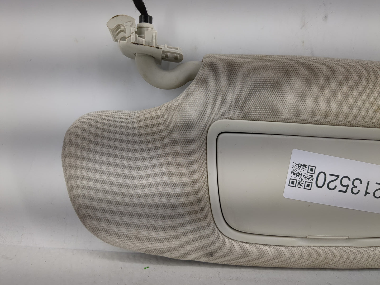 2015-2020 Ford Edge Sun Visor Shade Replacement Driver Left Mirror Fits Fits 2015 2016 2017 2018 2019 2020 OEM Used Auto Par