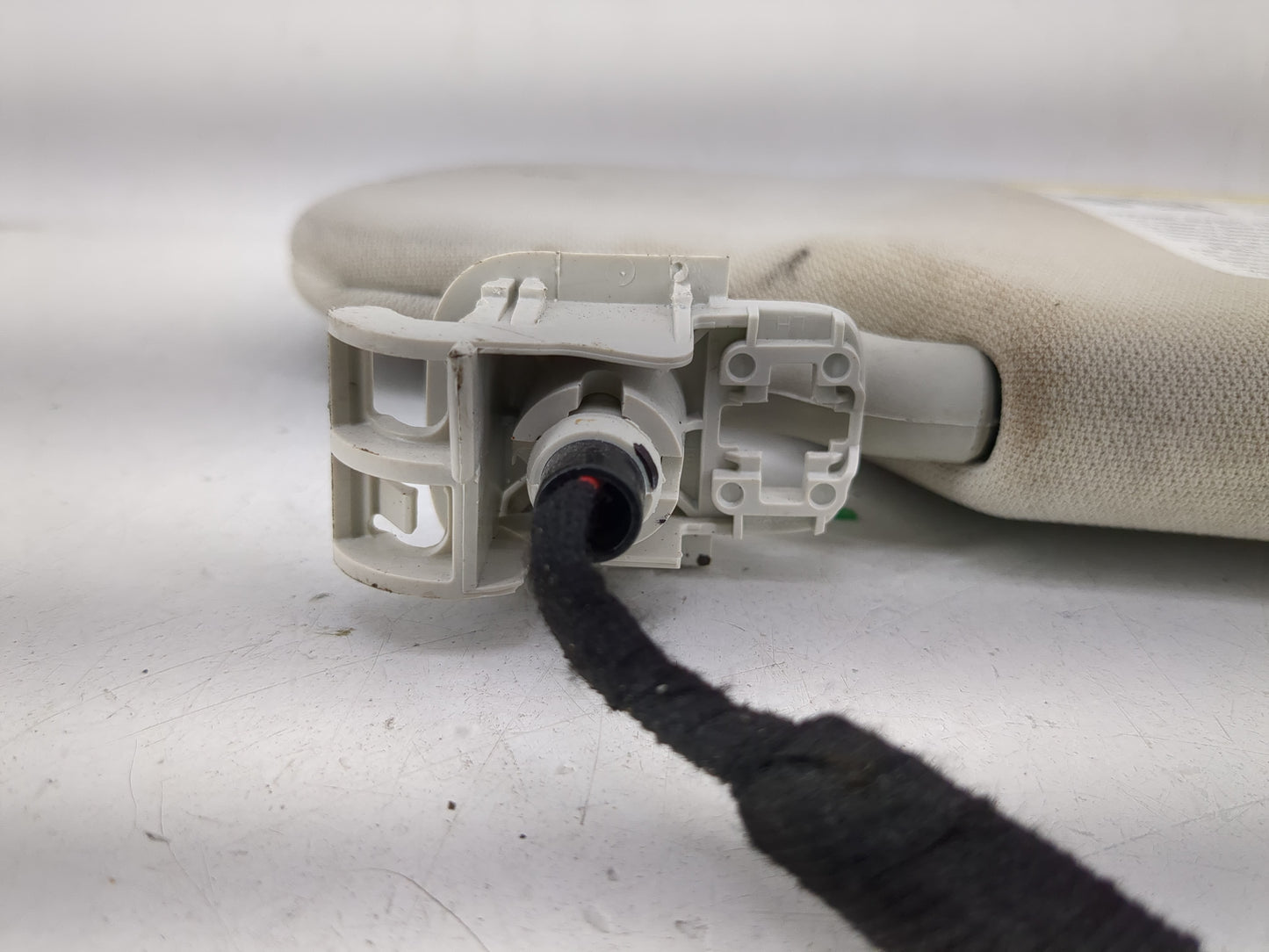 2015-2020 Ford Edge Sun Visor Shade Replacement Driver Left Mirror Fits Fits 2015 2016 2017 2018 2019 2020 OEM Used Auto Par