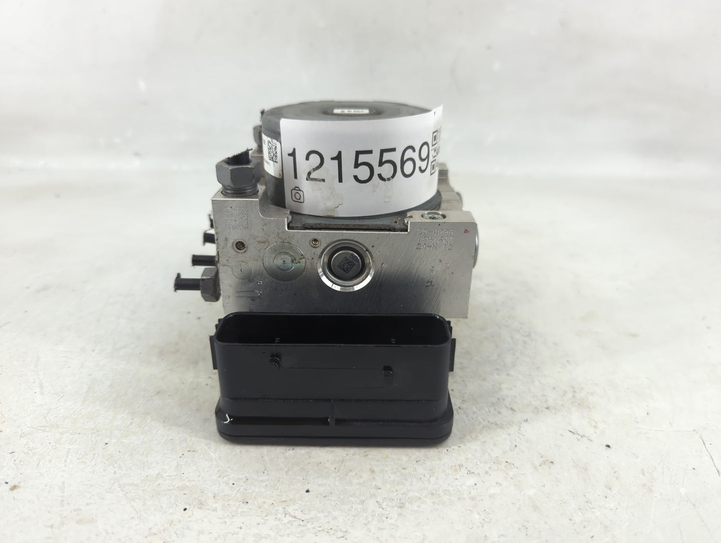 2019-2020 Ford Edge ABS Pump Control Module Replacement P/N:L2GC-2B373-BB Fits Fits 2019 2020 OEM Used Auto Parts - Oemuseda