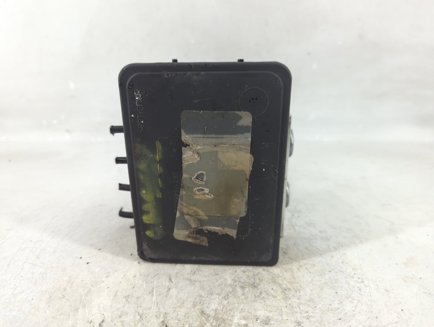 2019-2020 Ford Edge ABS Pump Control Module Replacement P/N:L2GC-2B373-BB Fits Fits 2019 2020 OEM Used Auto Parts - Oemuseda
