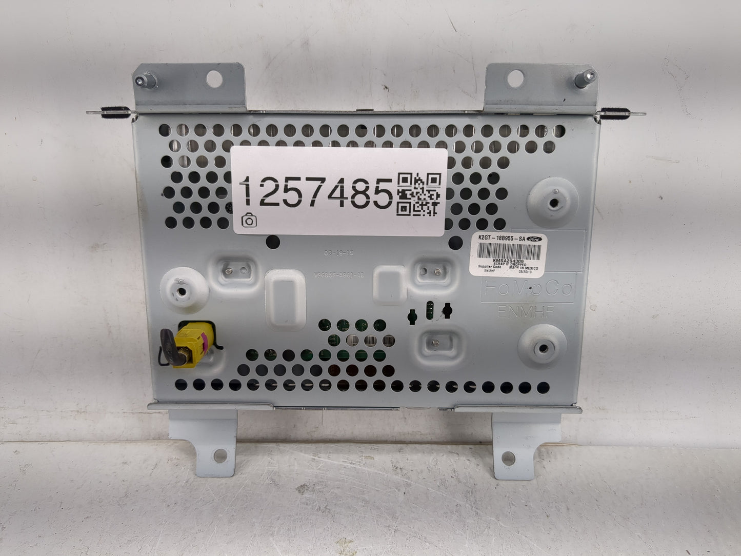 2019-2020 Ford Edge Information Display Screen - Oemusedautoparts1.com