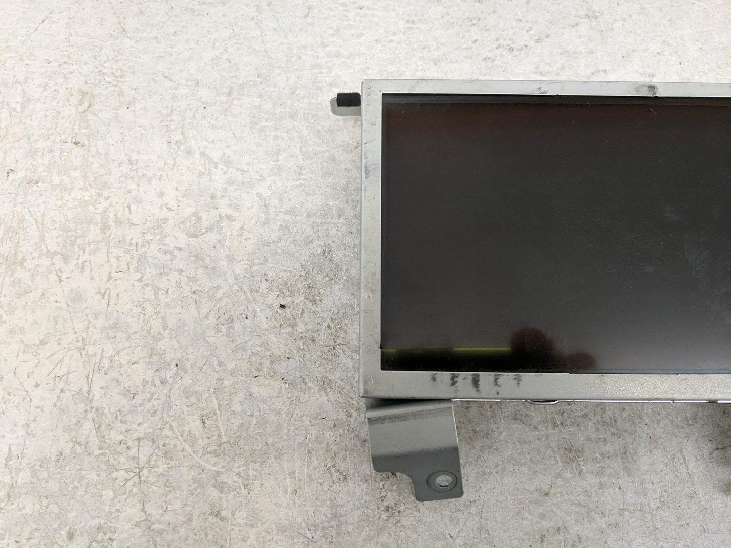 2019-2020 Ford Edge Information Display Screen - Oemusedautoparts1.com