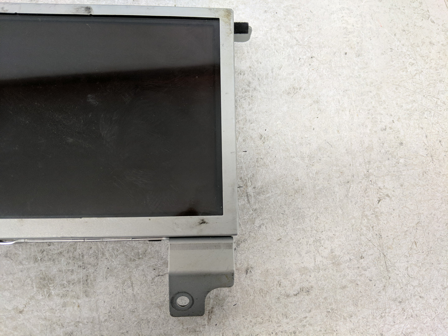 2019-2020 Ford Edge Information Display Screen - Oemusedautoparts1.com