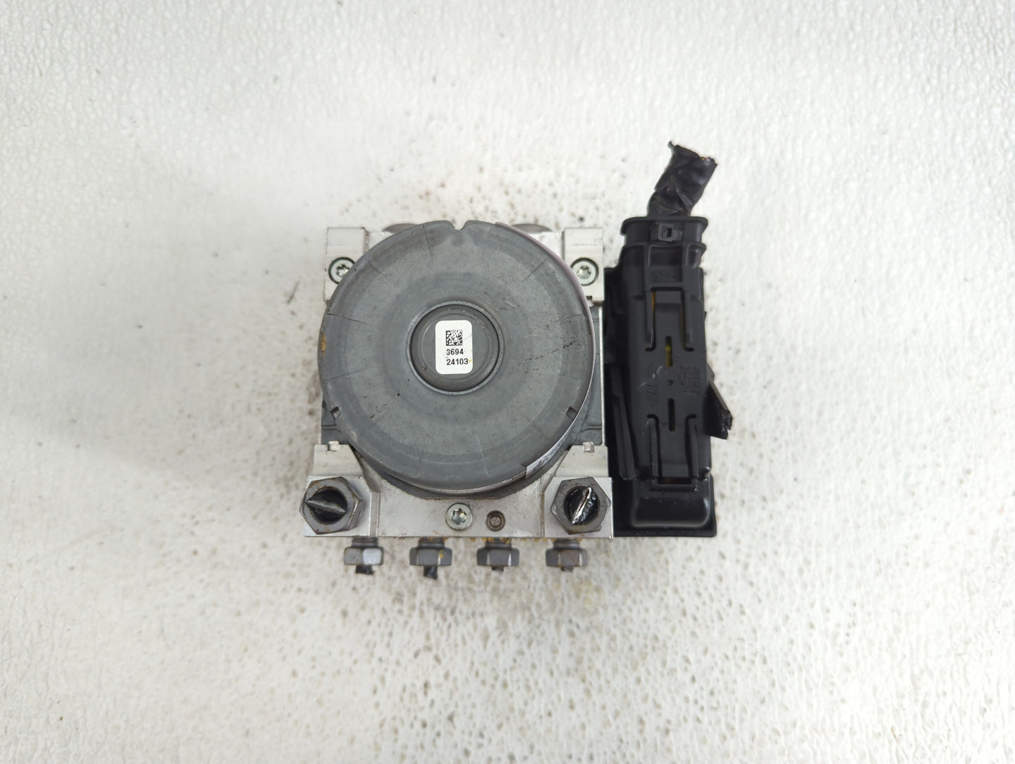 2020 Ford Edge ABS Pump Control Module Replacement P/N:L2GC-2B373-BB Fits OEM Used Auto Parts - Oemusedautoparts1.com
