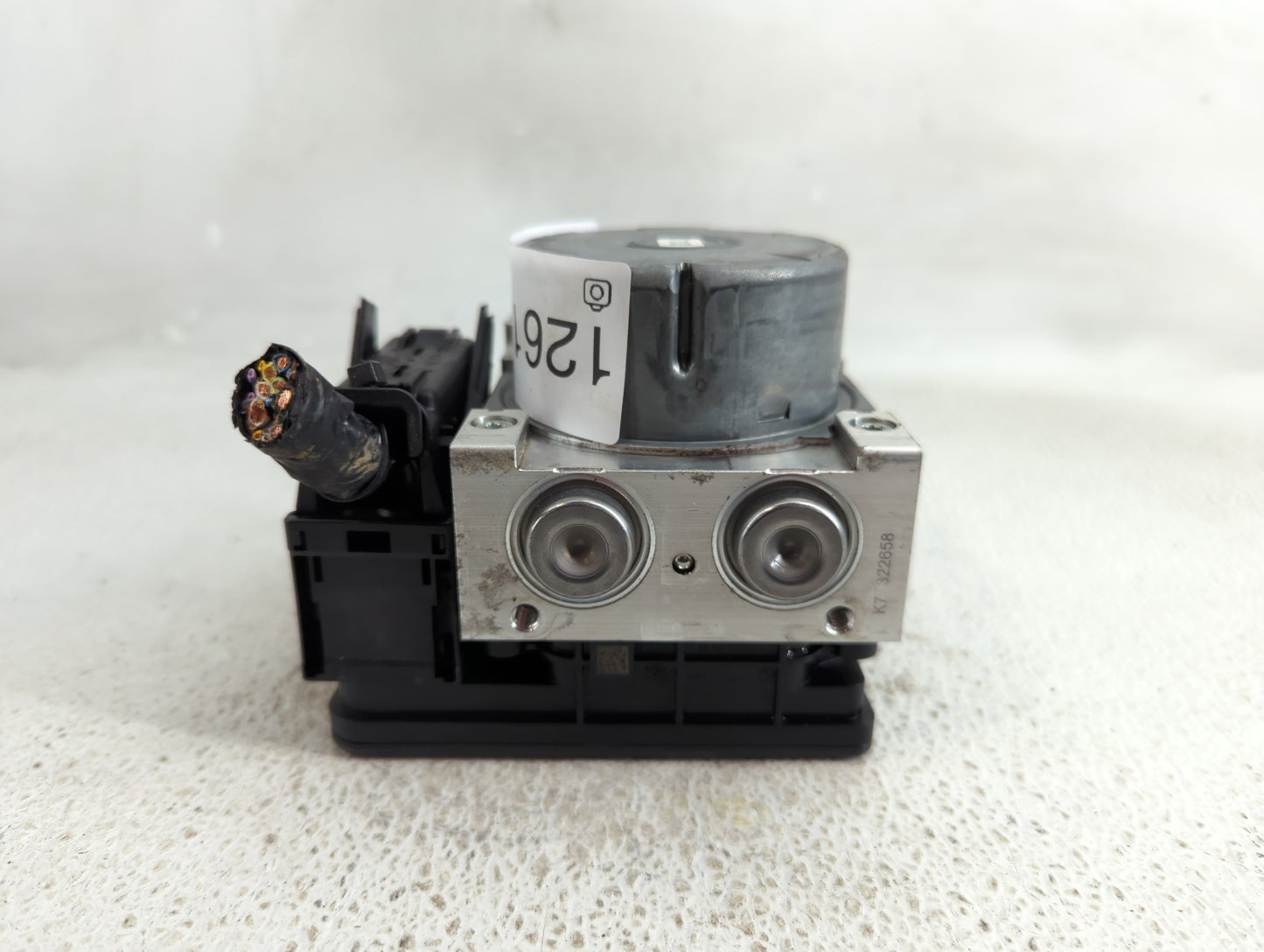 2020 Ford Edge ABS Pump Control Module Replacement P/N:L2GC-2B373-BB Fits OEM Used Auto Parts - Oemusedautoparts1.com