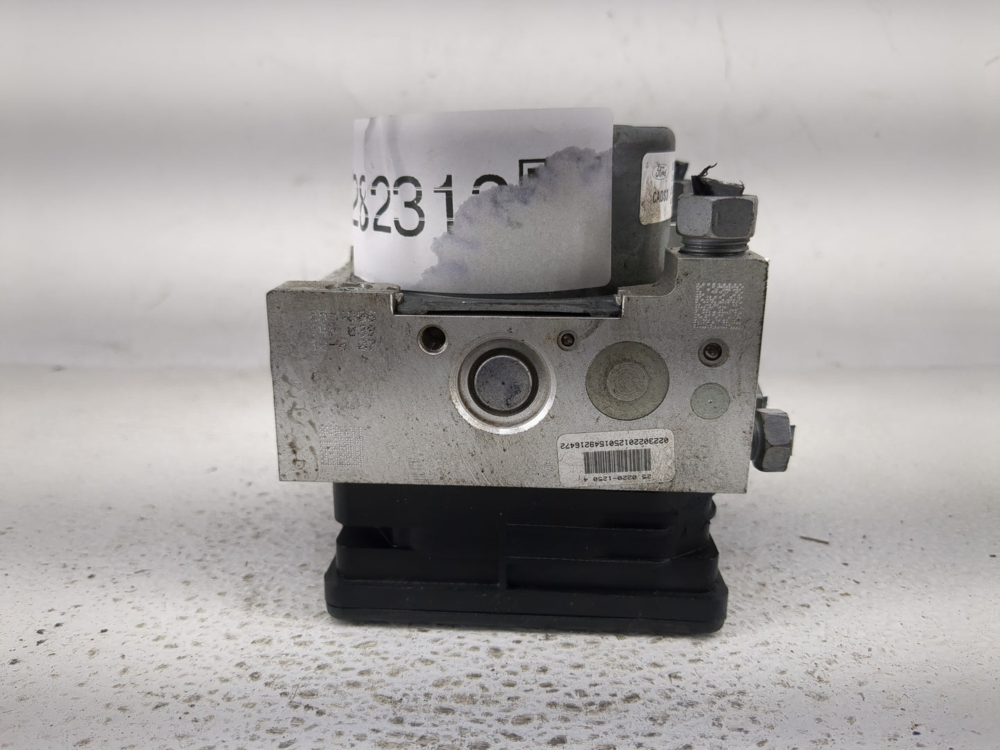 2019-2020 Ford Edge ABS Pump Control Module Replacement P/N:K2GC-2B373-BG L2GC-2B373-BB Fits Fits 2019 2020 OEM Used Auto Pa