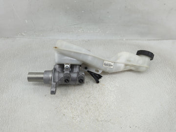 2015-2020 Ford Edge Brake Master Cylinder - Oemusedautoparts1.com