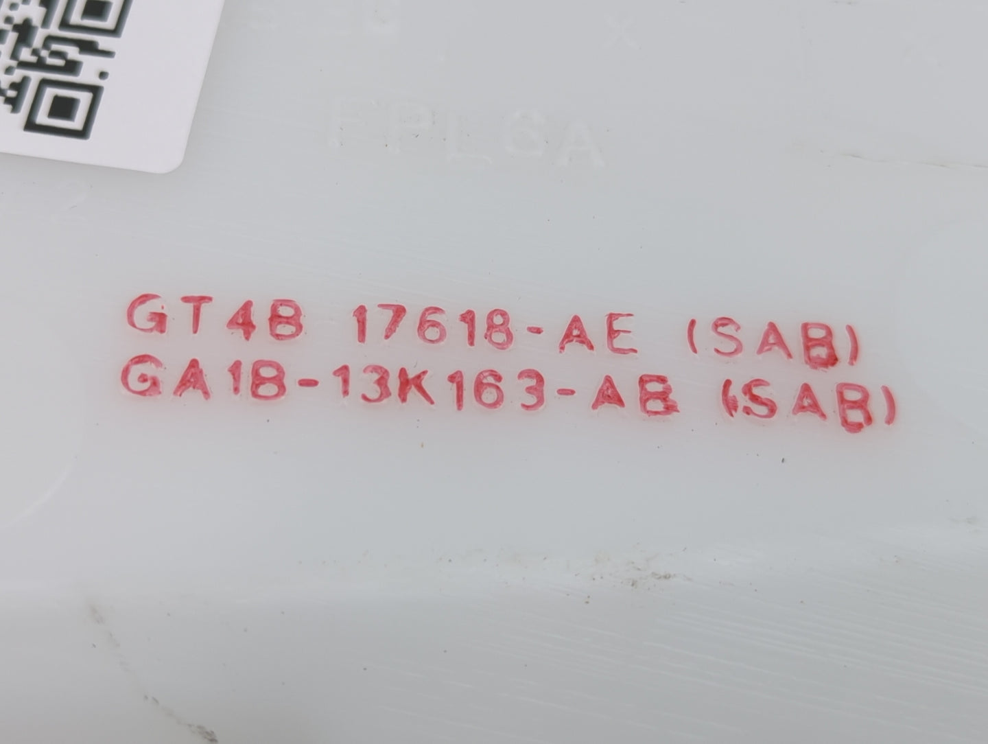 2016-2020 Ford Edge Windshield Washer Fluid Reservoir Bottle Oem - Oemusedautoparts1.com