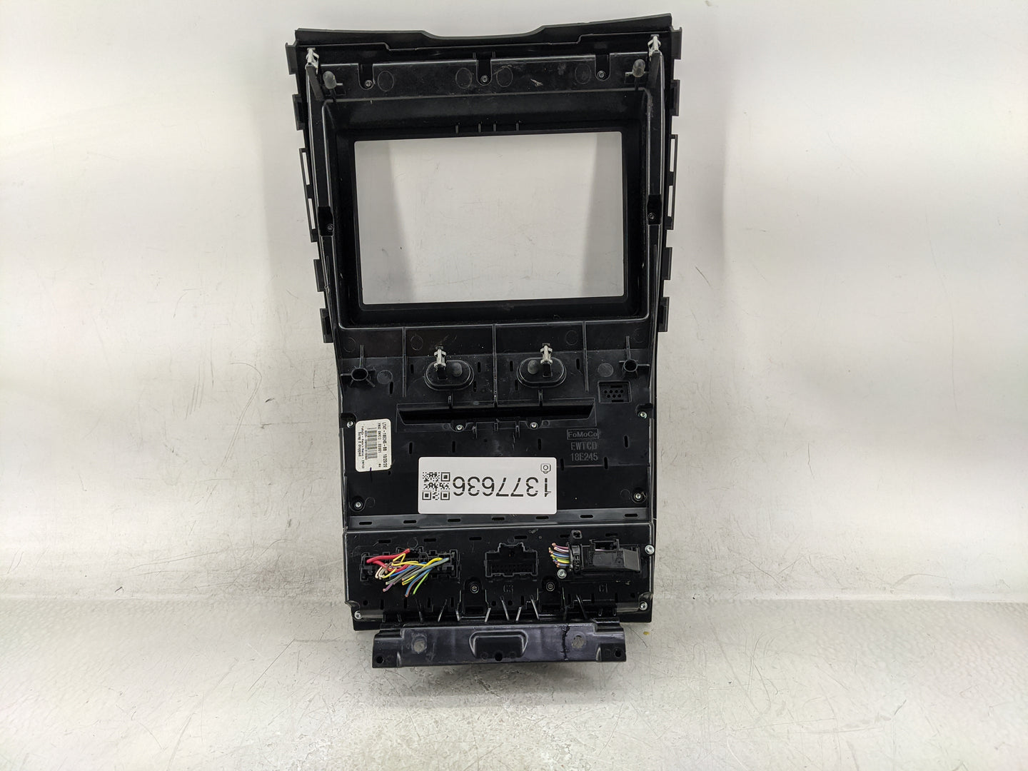 2020 Ford Edge Climate Control Module Temperature AC/Heater Replacement P/N:LT4T-18E245-BB Fits OEM Used Auto Parts - Oemuse