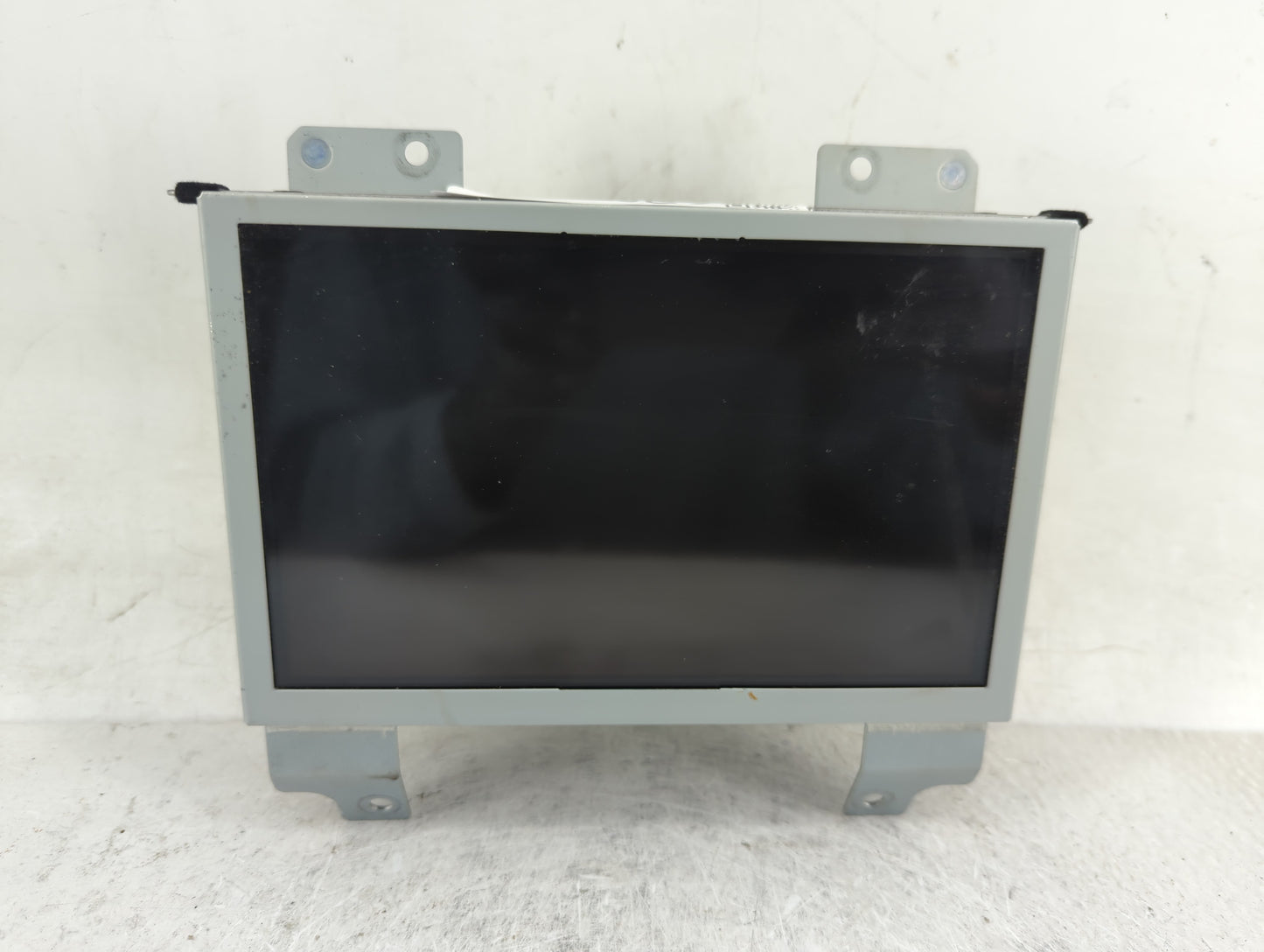 2020 Ford Edge Radio AM FM Cd Player Receiver Replacement P/N:L2GT-14G370-BBG Fits Fits 2017 OEM Used Auto Parts - Oemusedau