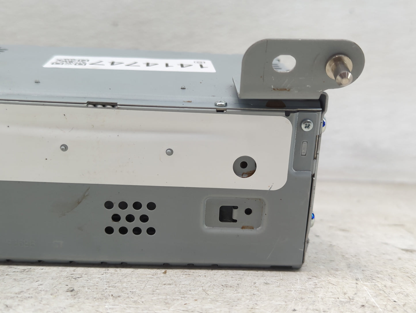 2020 Ford Edge Radio AM FM Cd Player Receiver Replacement P/N:LT4T-18D818-BC Fits OEM Used Auto Parts - Oemusedautoparts1.co