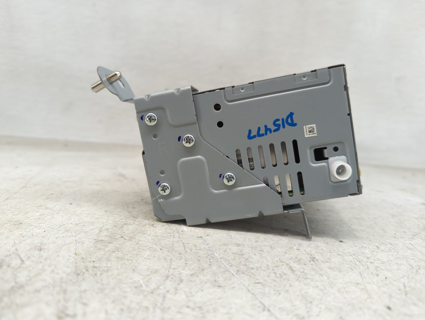 2020 Ford Edge Radio AM FM Cd Player Receiver Replacement P/N:LT4T-18D818-BC Fits OEM Used Auto Parts - Oemusedautoparts1.co