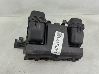 compare product 2019-2020 Ford Edge Fusebox Fuse Box Panel Relay Module P/N:G2GT14A075AA Fits Fits 2019 2020 OEM Used Auto Parts