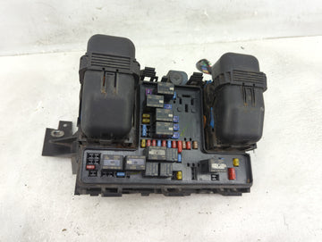 2019-2020 Ford Edge Fusebox Fuse Box Panel Relay Module P/N:G2GT14A075AA Fits Fits 2019 2020 OEM Used Auto Parts