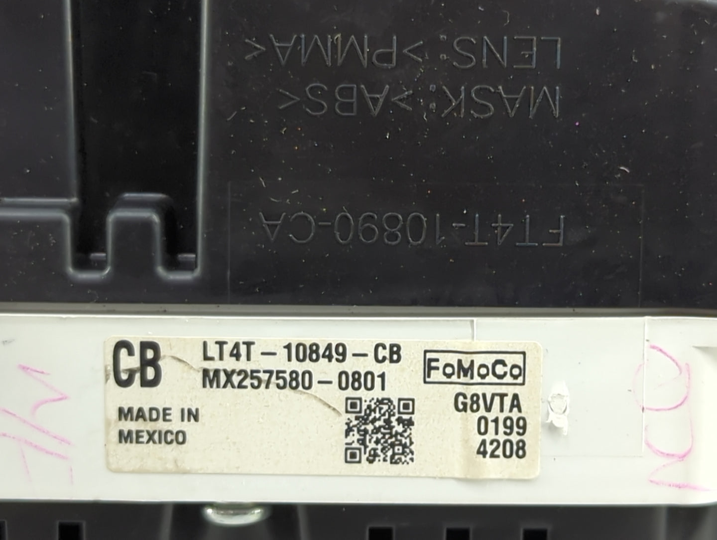 2019-2020 Ford Edge Instrument Cluster Speedometer Gauges P/N:LT4T-10849-CB FT4T-10890-CA Fits Fits 2019 2020 OEM Used Auto 