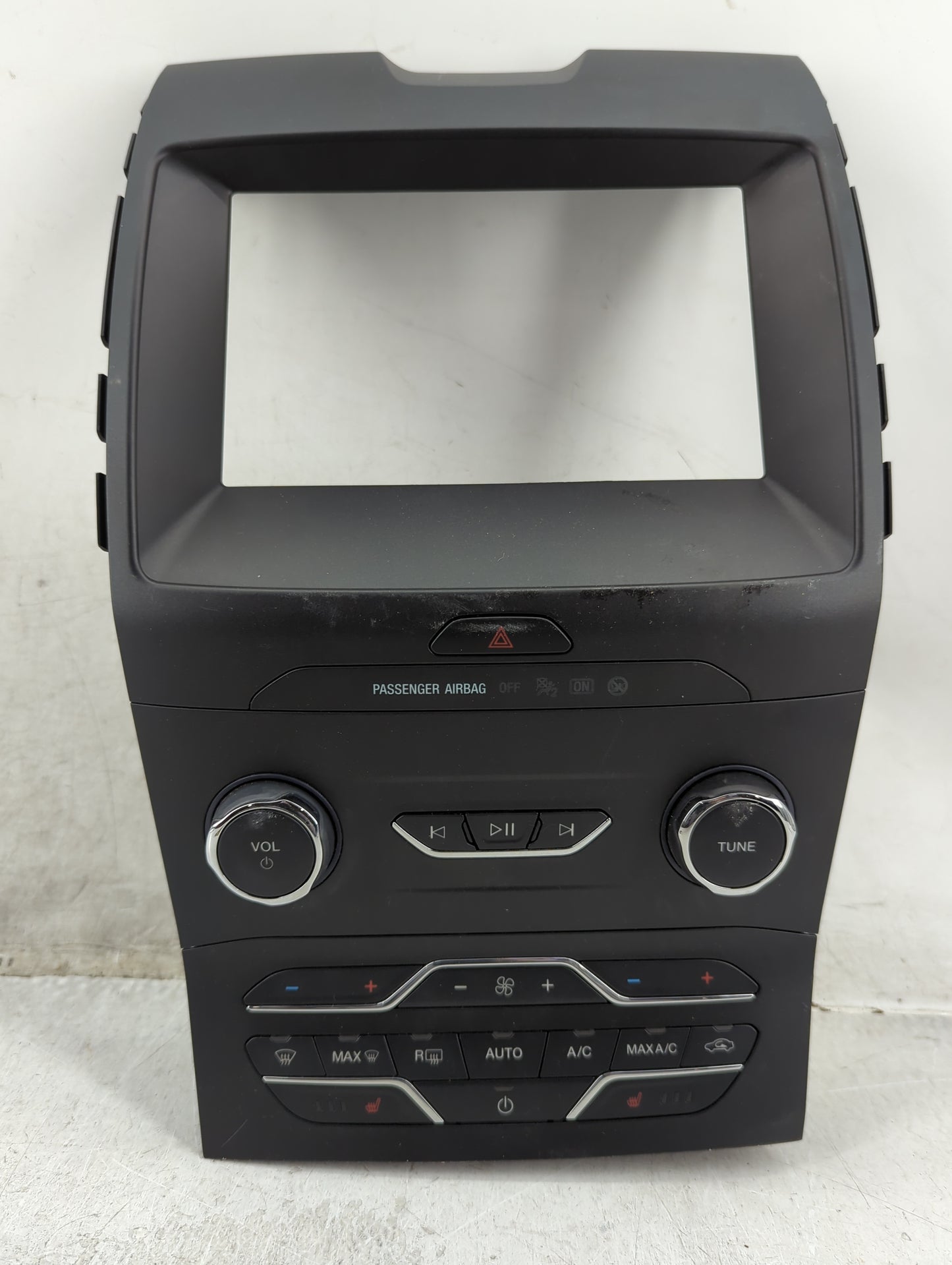 2019-2020 Ford Edge Radio Control Panel - Oemusedautoparts1.com