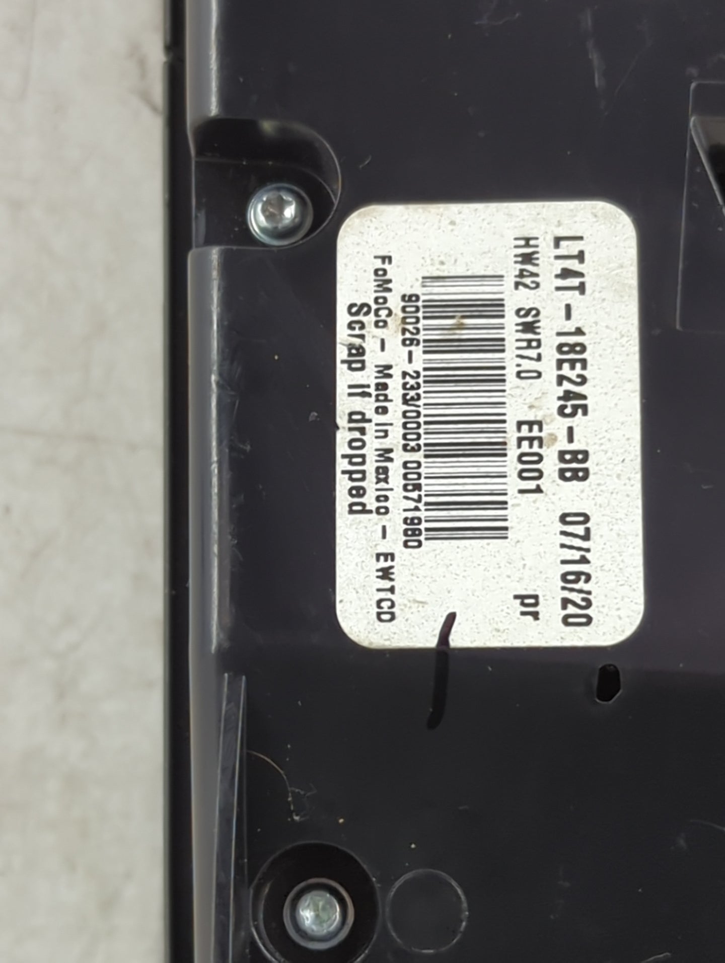 2019-2020 Ford Edge Radio Control Panel - Oemusedautoparts1.com