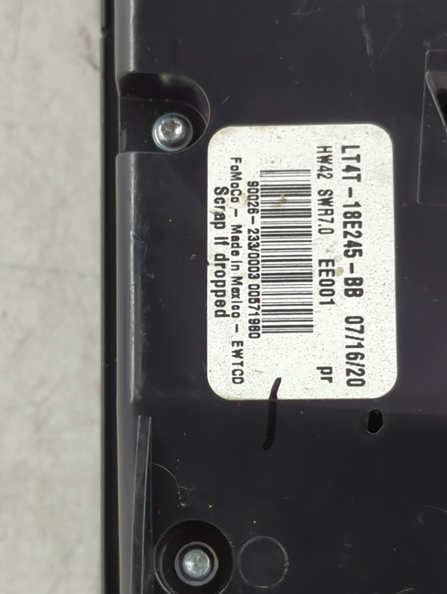 2019-2020 Ford Edge Radio Control Panel - Oemusedautoparts1.com