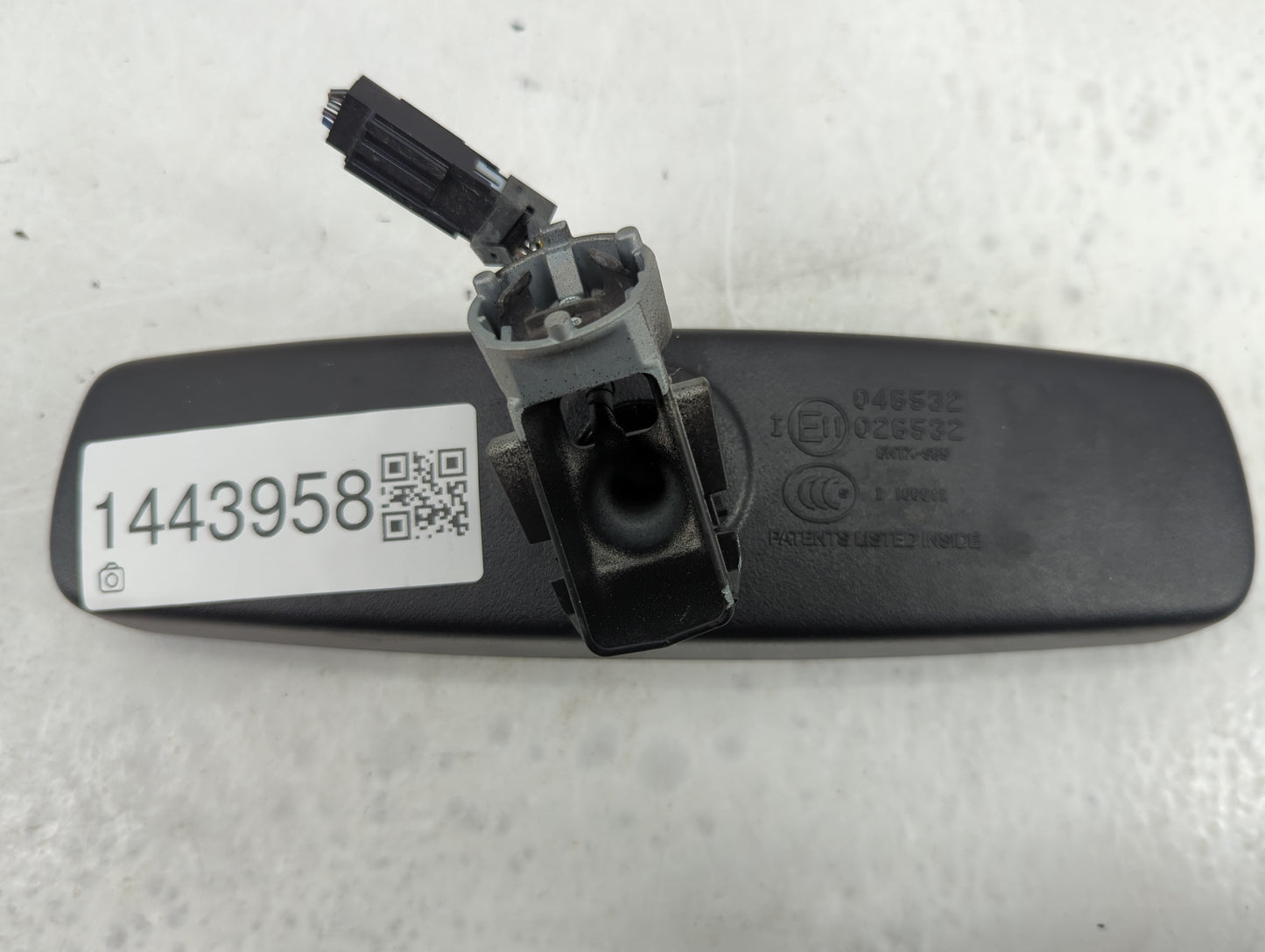 2019-2020 Ford Edge Interior Rear View Mirror Replacement OEM Fits Fits 2019 2020 OEM Used Auto Parts - Oemusedautoparts1.co
