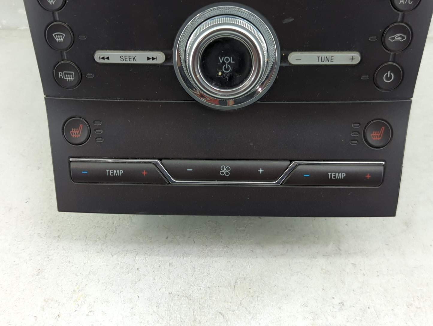 2019-2020 Ford Edge Radio AM FM Cd Player Receiver Replacement P/N:LT4T-18E245-CB Fits Fits 2019 2020 OEM Used Auto Parts - 