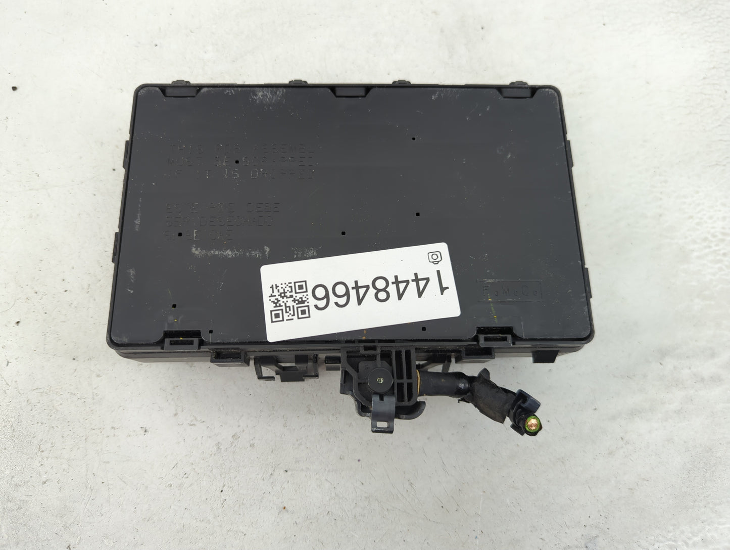 2019-2020 Ford Edge Fusebox Fuse Box Panel Relay Module P/N:GU5T-14B192-GA GU5T-14B192-HA, HU5T-14B192-FFA Fits Fits 2019 20