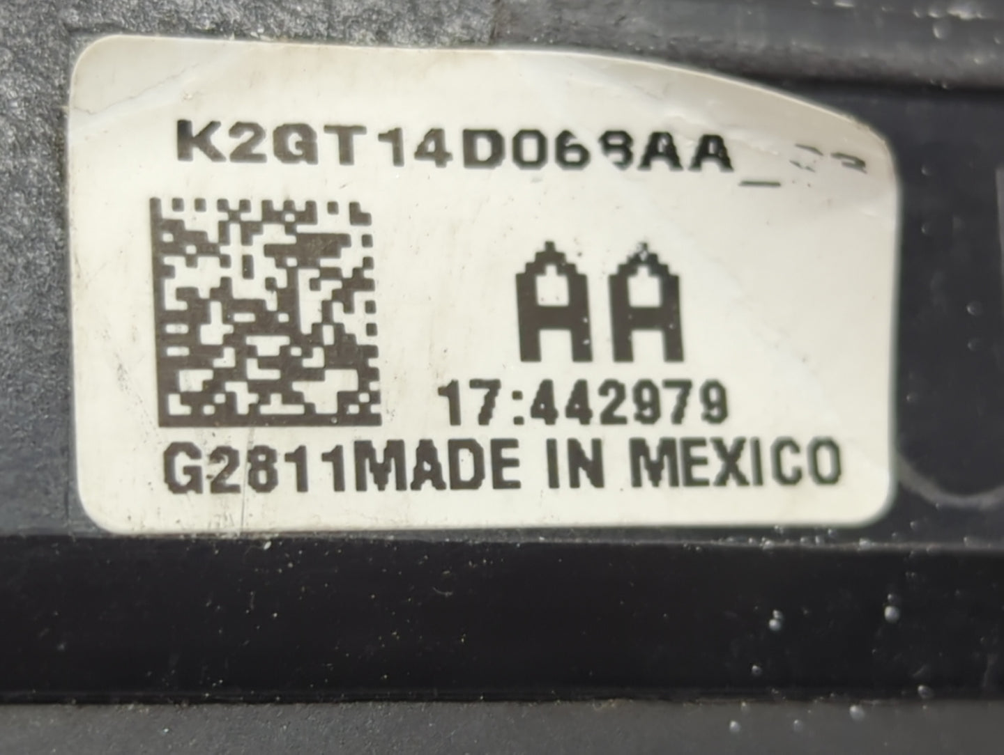 2019-2020 Ford Edge Fusebox Fuse Box Panel Relay Module P/N:GU5T-14B192-GA GU5T-14B192-HA, HU5T-14B192-FFA Fits Fits 2019 20