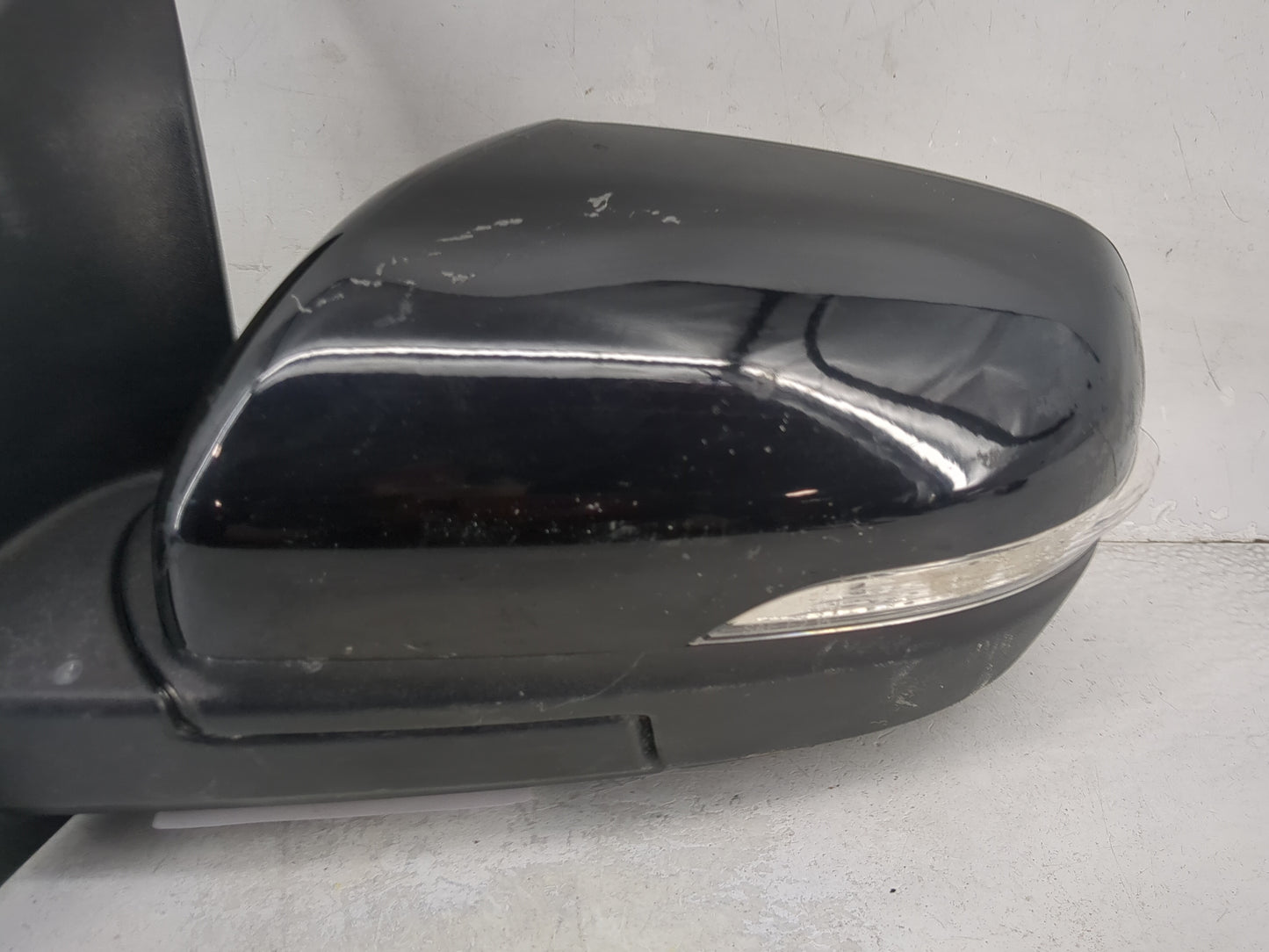 2019-2020 Ford Edge Driver Side View Mirror - Left Door Mirror OEM Used - Oemusedautoparts1.com