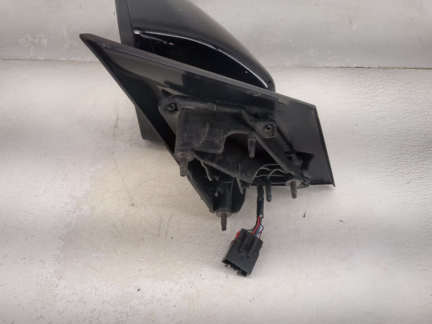 2019-2020 Ford Edge Driver Side View Mirror - Left Door Mirror OEM Used - Oemusedautoparts1.com