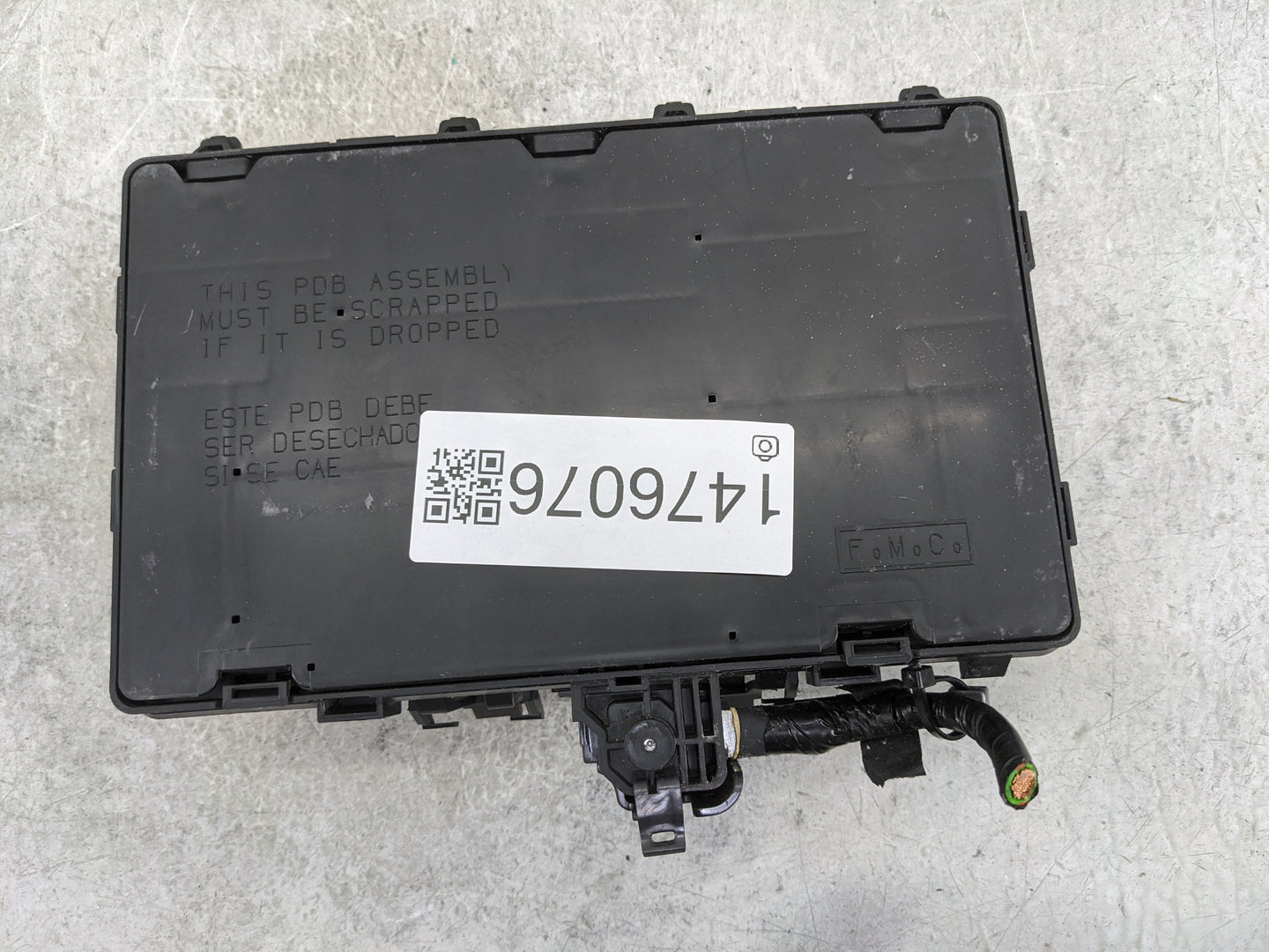 2019-2020 Ford Edge Fusebox Fuse Box Panel Relay Module P/N:K2GT14D068BB Fits Fits 2019 2020 OEM Used Auto Parts - Oemusedau