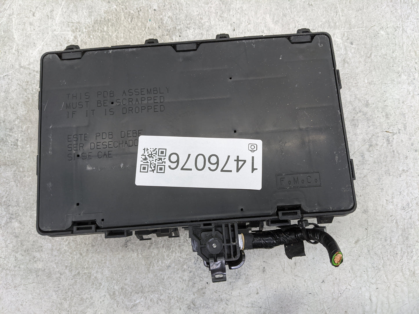 2019-2020 Ford Edge Fusebox Fuse Box Panel Relay Module P/N:K2GT14D068BB Fits Fits 2019 2020 OEM Used Auto Parts - Oemusedau