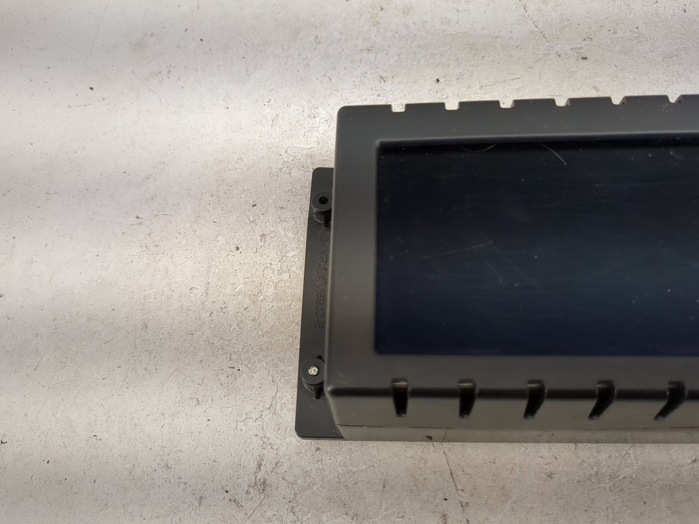 2019-2020 Ford Edge Information Display Screen 1483676 - Oemusedautoparts1.com