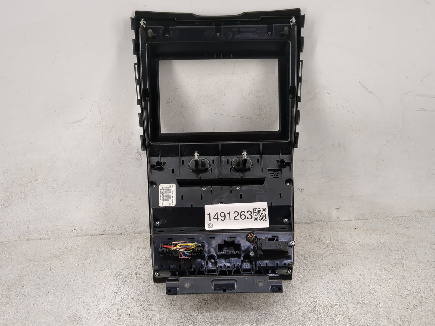 2019-2020 Ford Edge Radio Control Panel 1491263 - Oemusedautoparts1.com