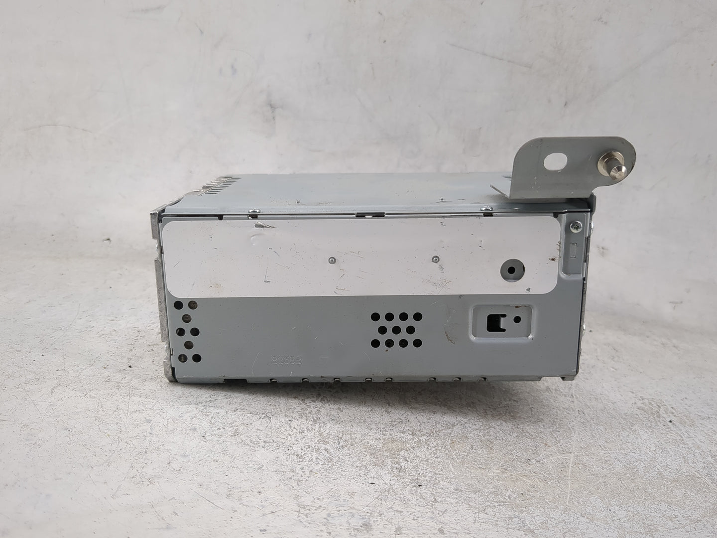 2020 Ford Edge Radio AM FM Cd Player Receiver Replacement P/N:LT4T-18D818-BC GMBVA Fits OEM Used Auto Parts - Oemusedautopar