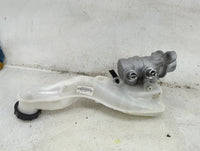 2015-2020 Ford Edge Brake Master Cylinder 1492188 - Oemusedautoparts1.com