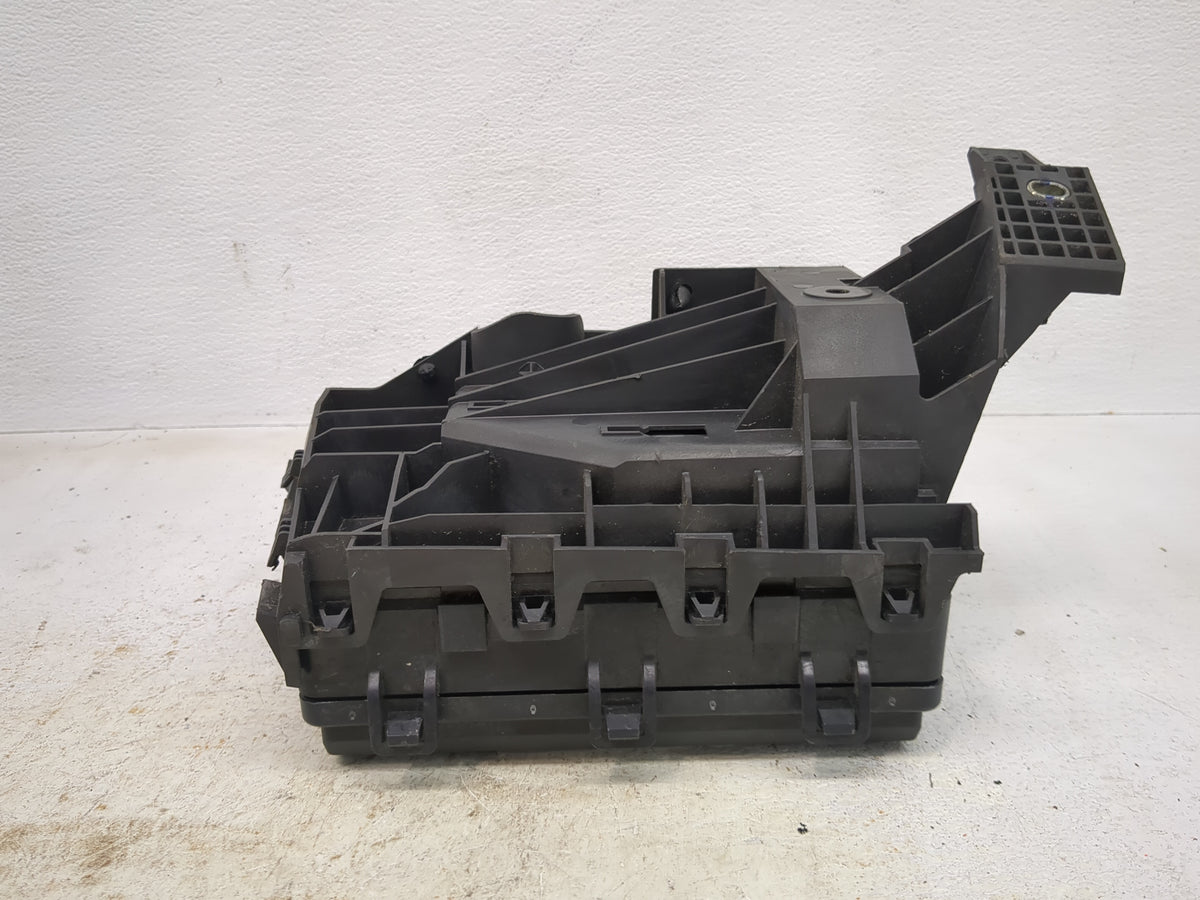2019-2020 Ford Edge Fusebox Fuse Box Panel Relay Module Fits Fits 2019 2020 OEM Used Auto Parts - Oemusedautoparts1.com