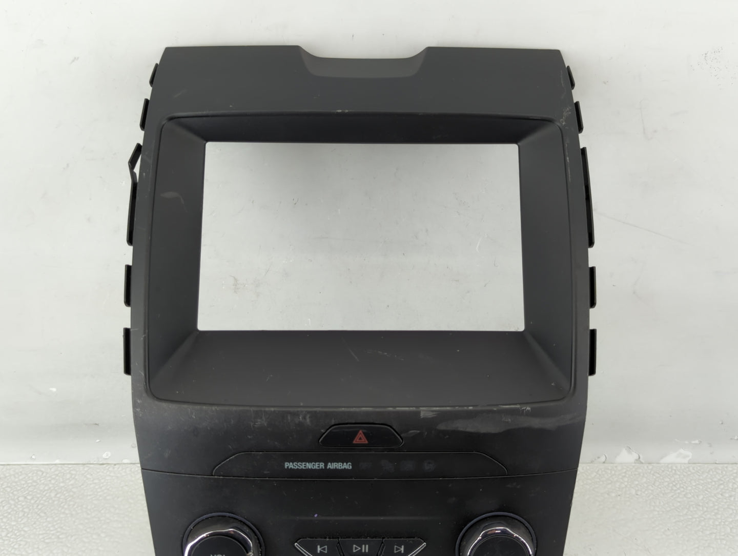 2019-2020 Ford Edge Radio AM FM Cd Player Receiver Replacement P/N:LT4T-18E245-HB Fits Fits 2019 2020 OEM Used Auto Parts - 